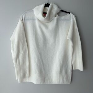 Vince Camuto Turtleneck One Shoulder Size Medium